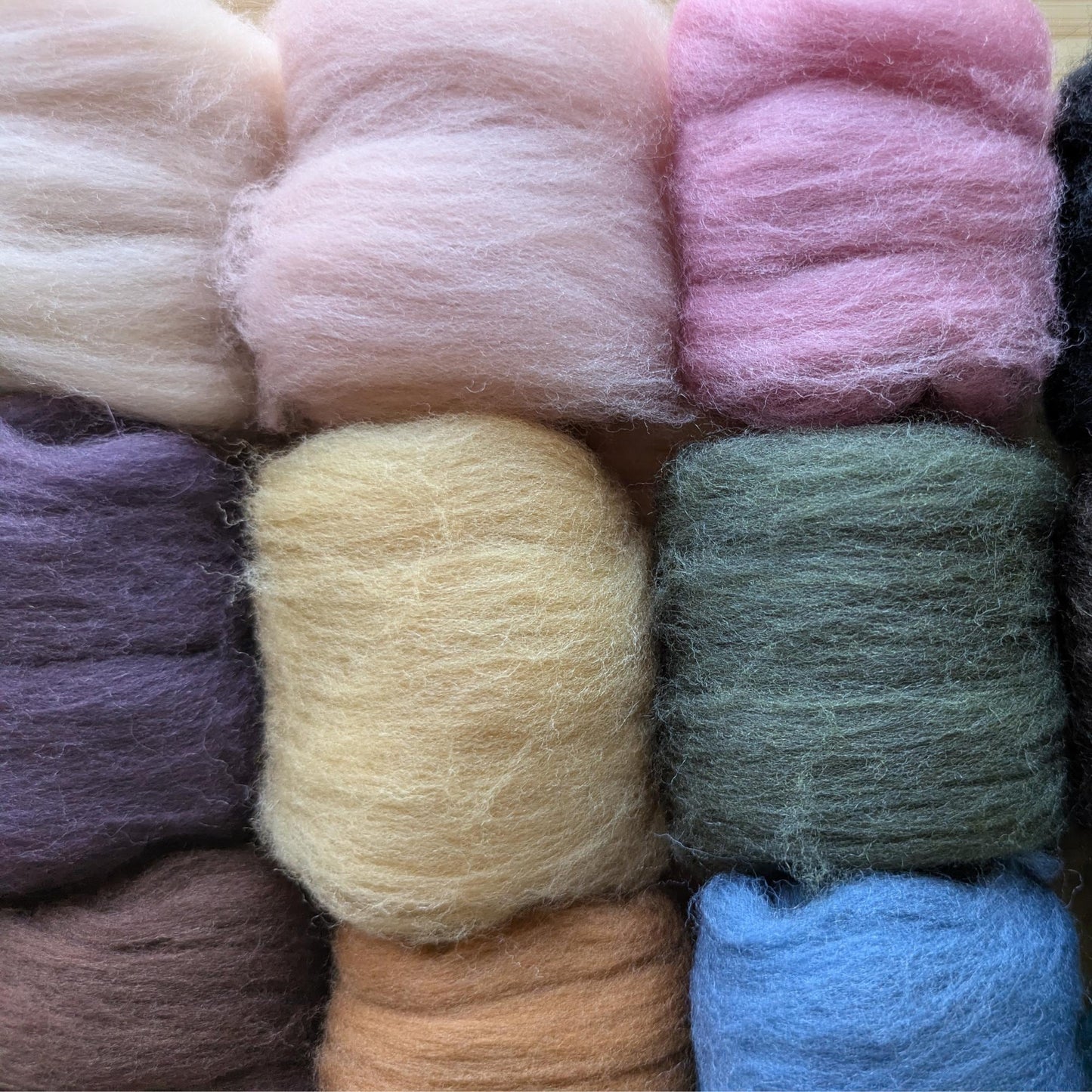 Large Merino Wool Roving Set – 20 Colors