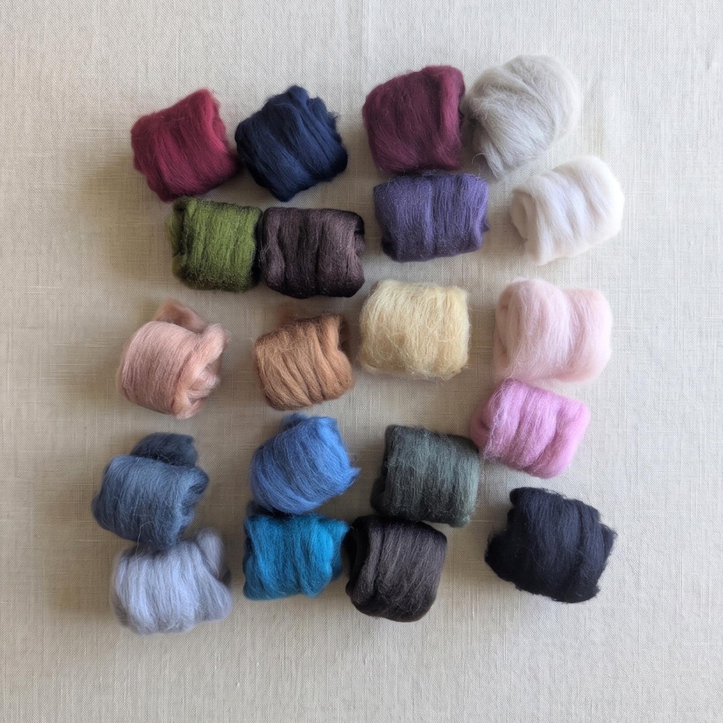 Large Merino Wool Roving Set – 20 Colors